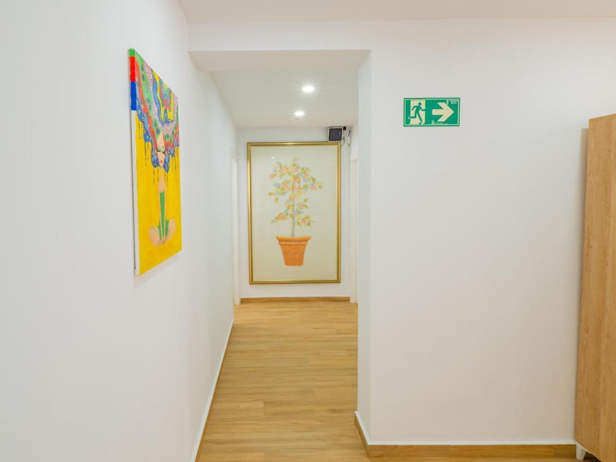 Cubo'S Hostal William'S Sunny 4 With Breakfast Torre de Benagalbon Exterior photo