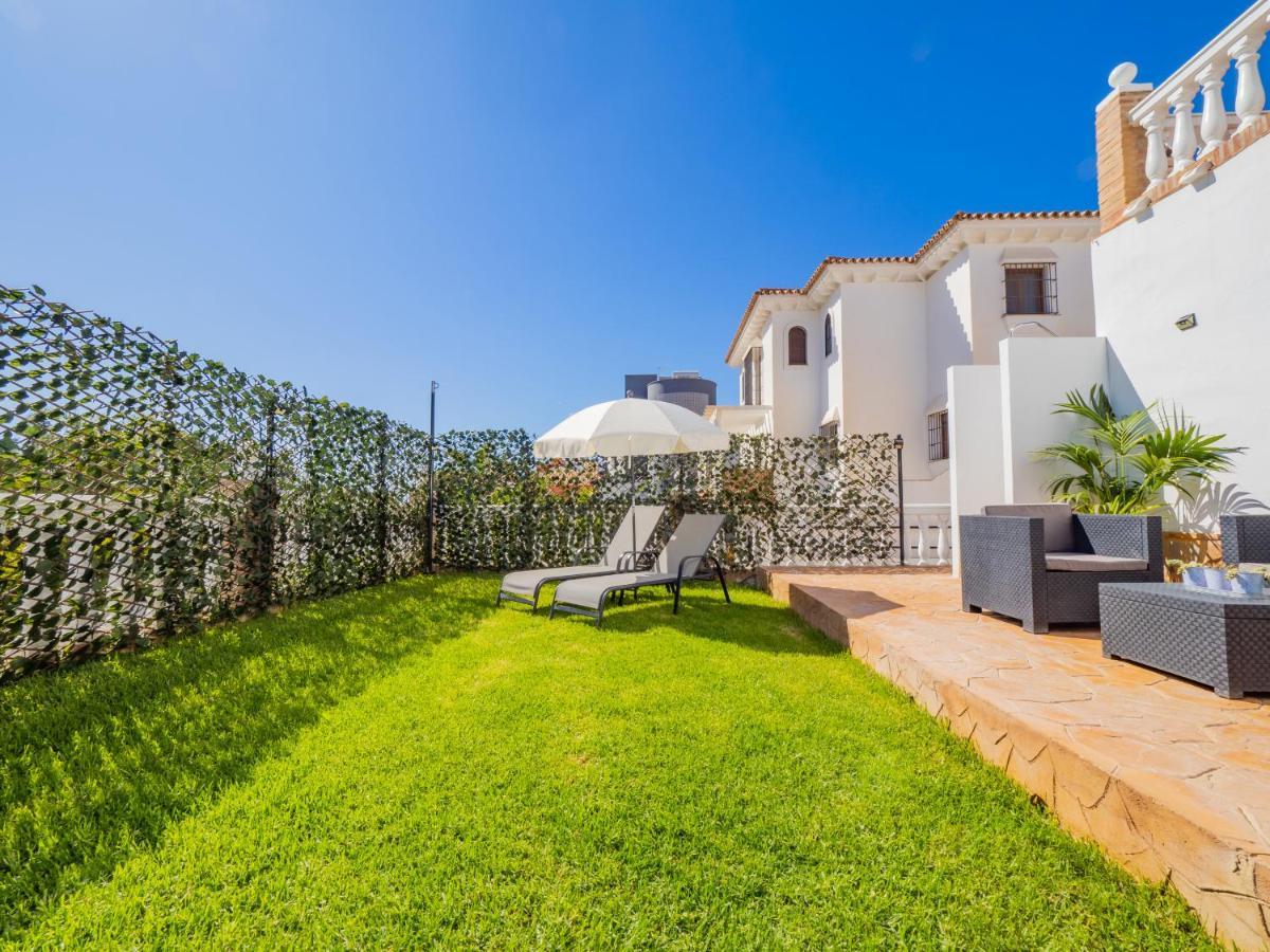 Cubo'S Hostal William'S Sunny 4 With Breakfast Torre de Benagalbon Exterior photo
